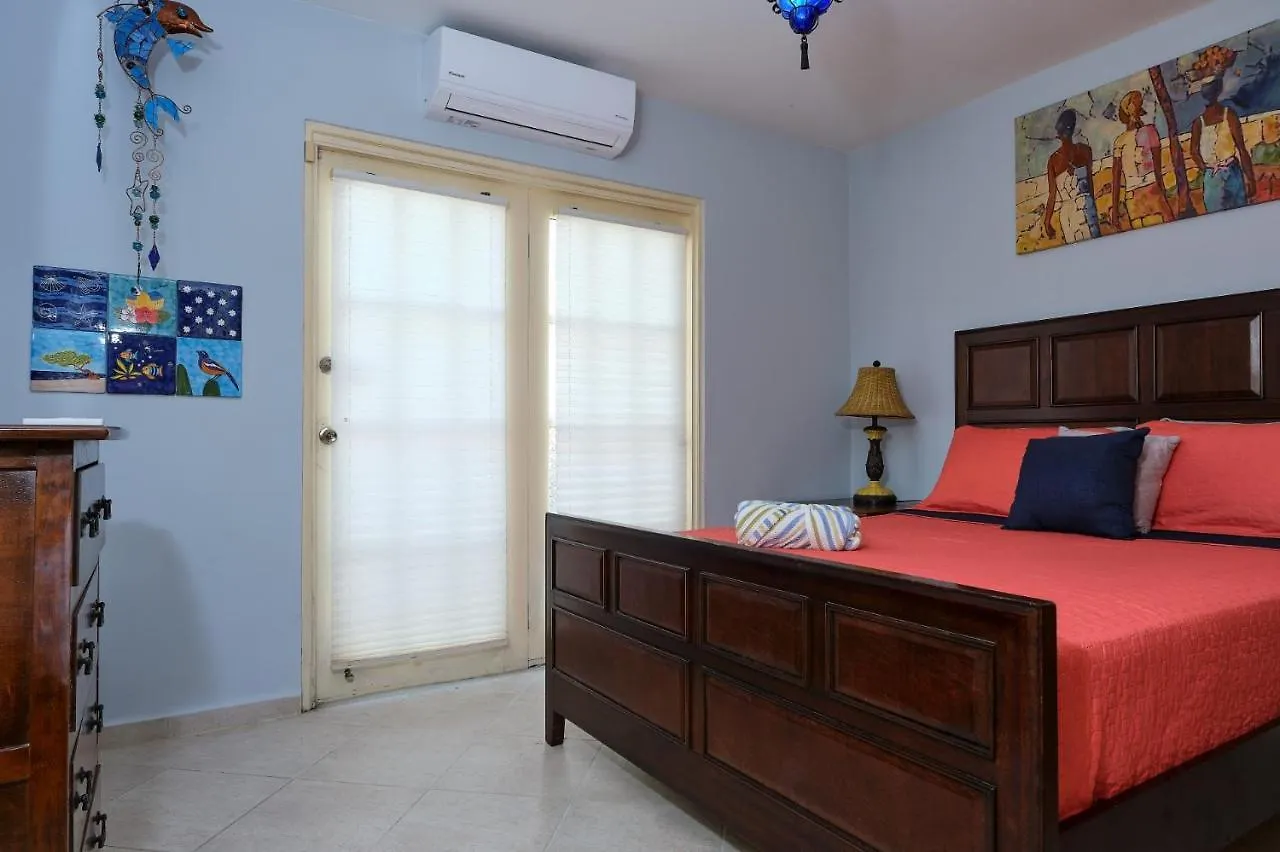 棕榈滩New Listing! Palma Real 69别墅 度假居